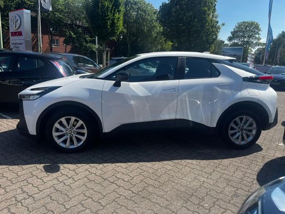 Toyota C-HR Flow
