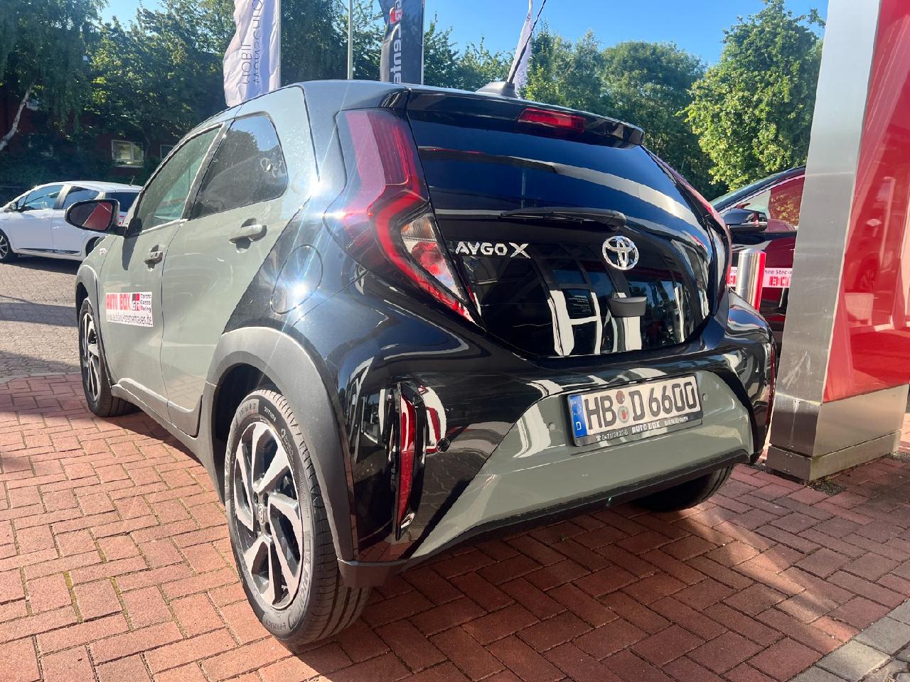Toyota Aygo X Teamplayer: Basis (Komfort P + LED & Parking)