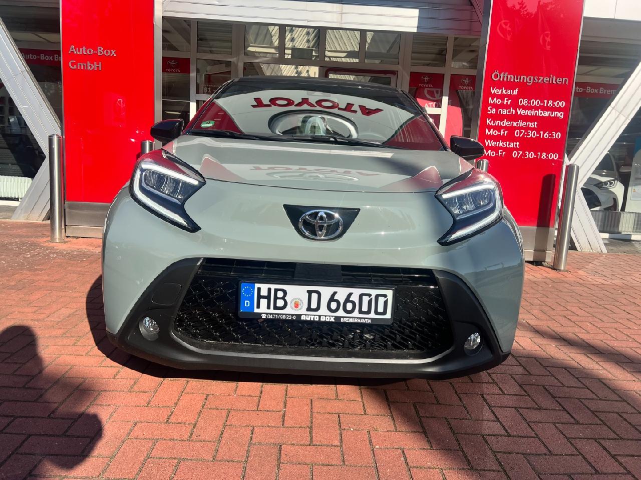 Toyota Aygo X Teamplayer: Basis (Komfort P + LED & Parking)
