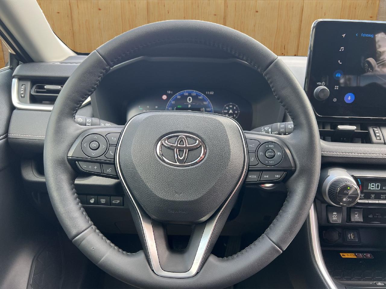 Toyota RAV4 Teamplayer + incl. Teck Pack