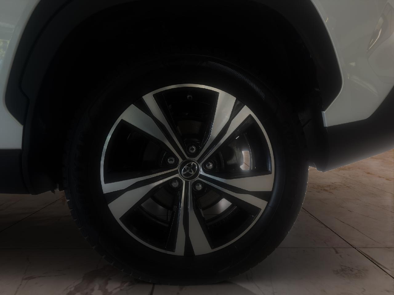 Toyota Corolla Cross Team D: Premium-P