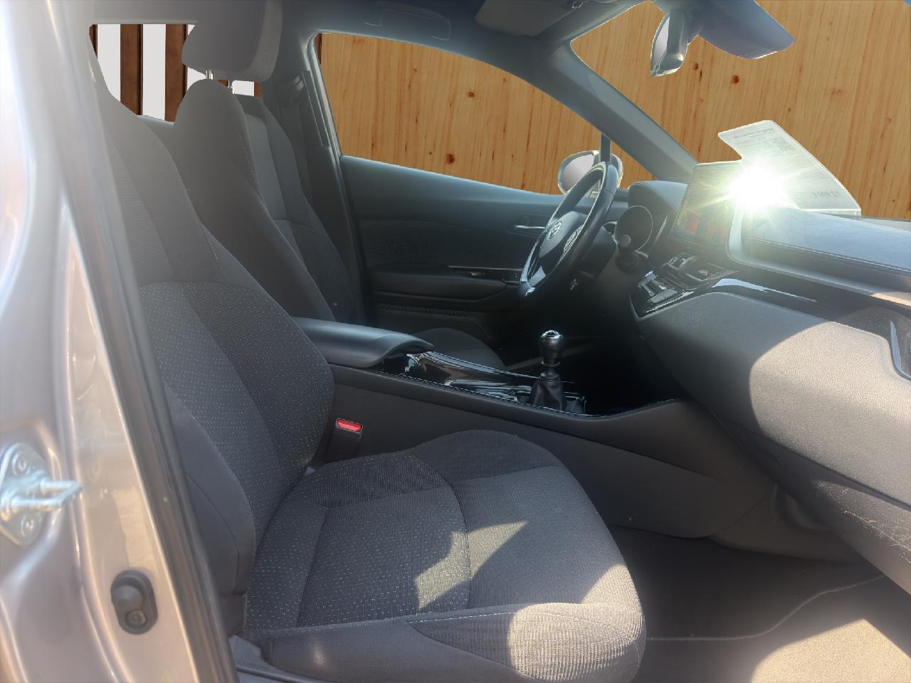 Toyota C-HR Club Grundausstattung