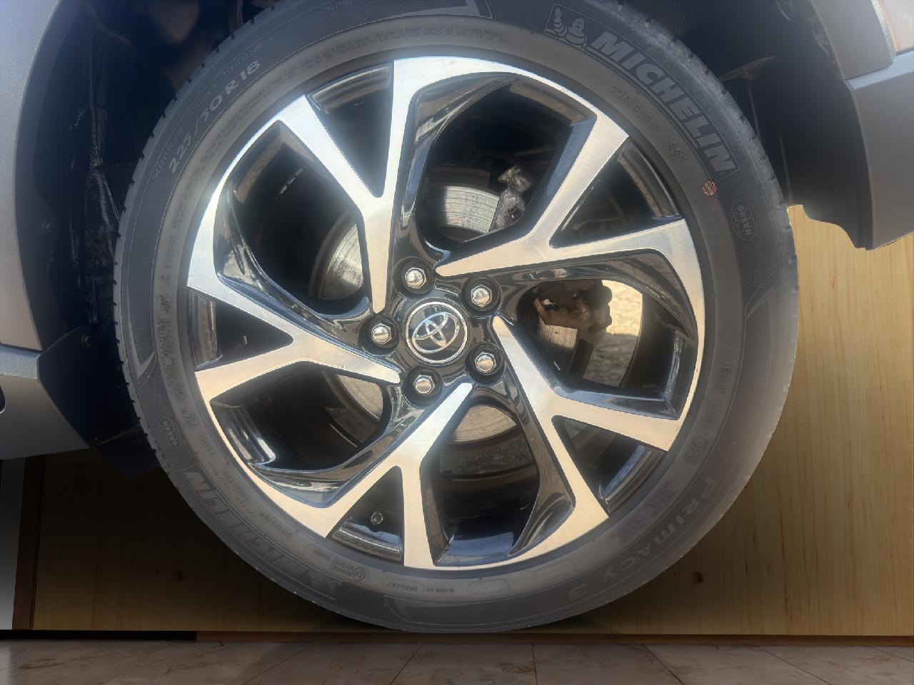Toyota C-HR Club Grundausstattung
