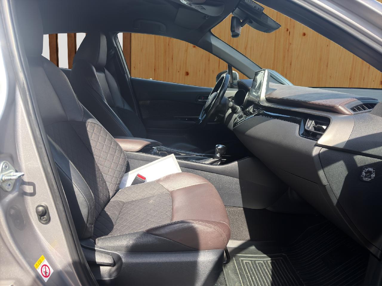Toyota C-HR plus LED Paket [LED]