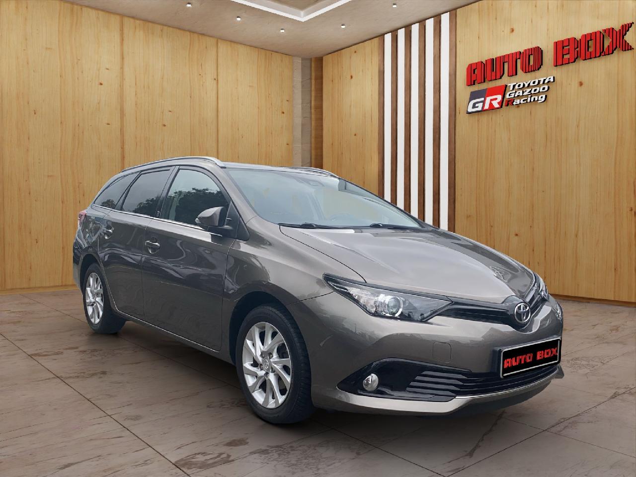 Toyota Auris Basis