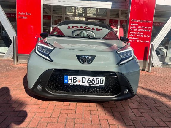 Toyota Aygo X Teamplayer: Basis (Komfort P + LED & Parking)